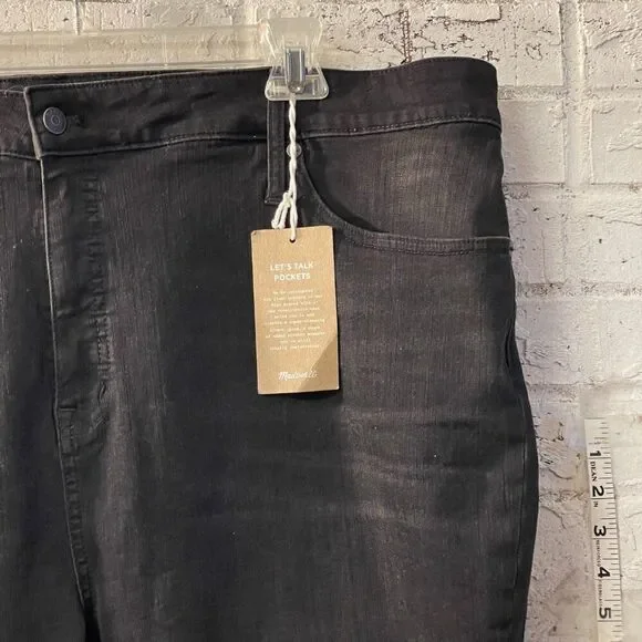 NWT Madewell Cali Demi-Boot Chewed Hem Jeans Plus Size Curvy 37Petite - Picture 2 of 14